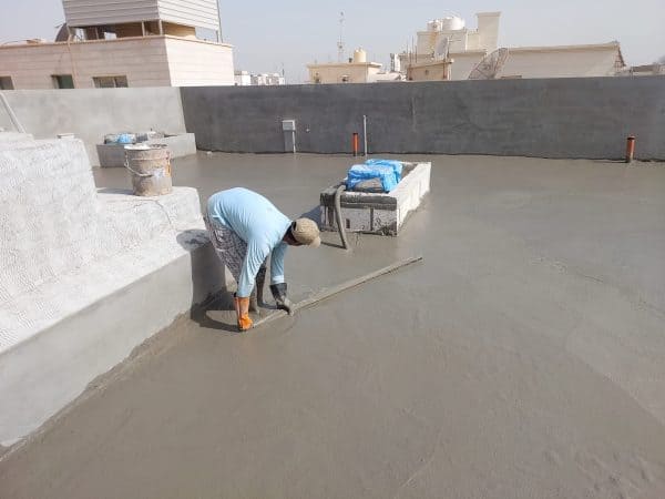 ما اسم المادة الكيميائية المستخدمة في العزل المائي